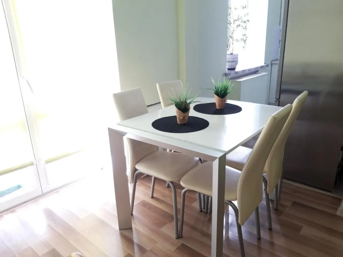 Центр,Вокзал,3 Комн Кв 1310 Apartment Minsk